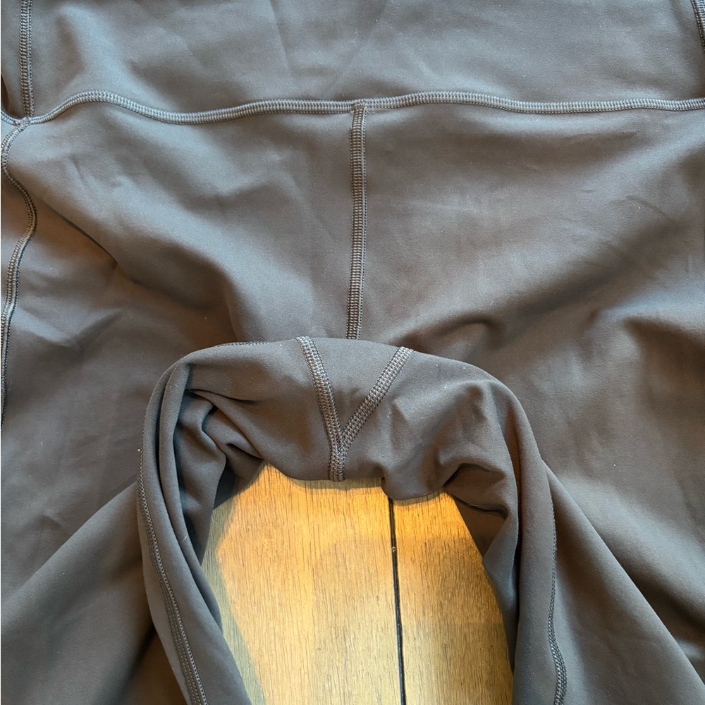 Lululemon In Movement Crop *Everlux 19"
Dark Olive - Picture 7 of 9